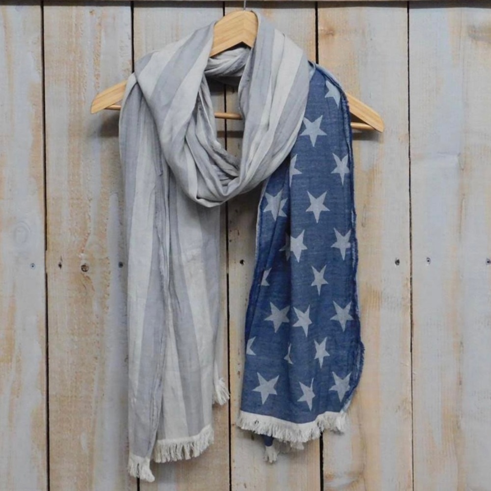 NWT American Flag scarf